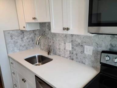 Main picture of 464 Commonwealth Ave