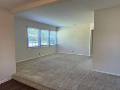 Main picture of 2521 Mariposa Dr