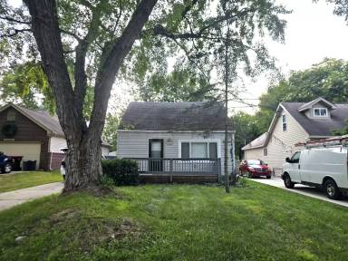 Main picture of 22023 Poinciana St