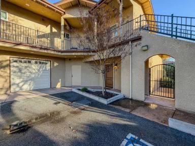 Main picture of 16860 Barnell Ave