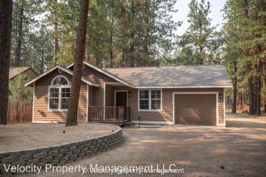 Main picture of 19426 Comanche Cir