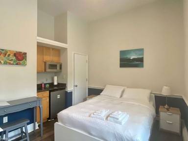 Main picture of 44 Concord Sq
