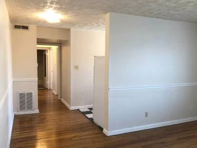 Main picture of 3671 N Pennsylvania St