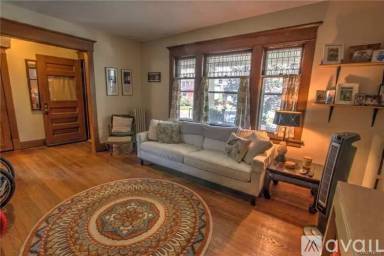 Main picture of 391 Bird Ave