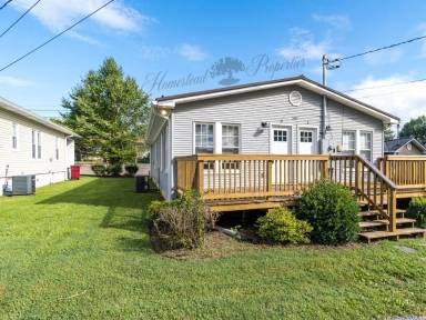 Main picture of 507 Lamont St