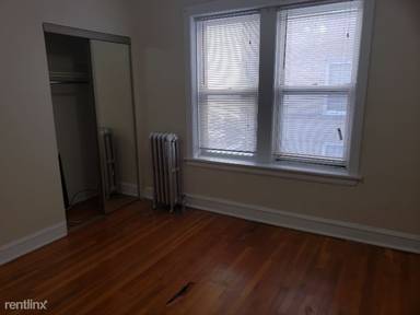 Main picture of 4043 N Mozart St