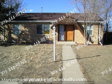 Main picture of 2221 W Custer Pl