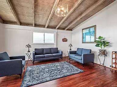 Main picture of 656 Waikanaloa St