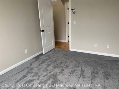 Main picture of 400 Porter St