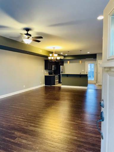 Main picture of 103 Portico St