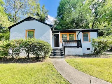 Main picture of 1309 Moretz Ave