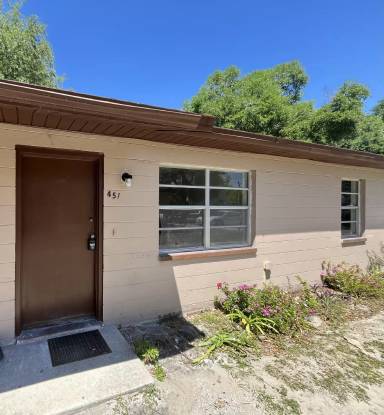 Main picture of 451 Beech Ave