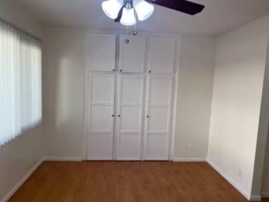 Main picture of 214 W Maple St