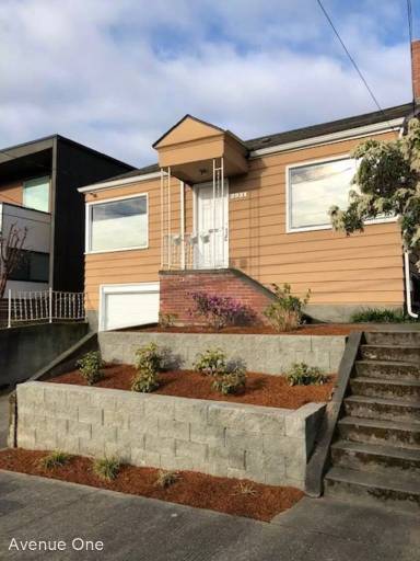 Main picture of 3931 Midvale Ave N
