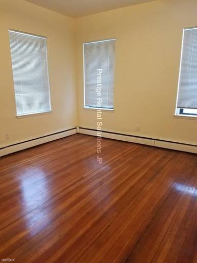 Main picture of 64 Brighton Ave
