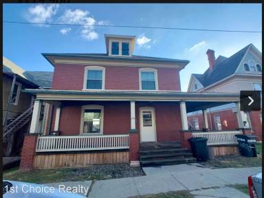 Main picture of 30 S Fairview St