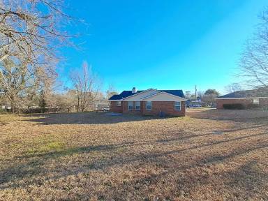 Main picture of 309 Manchester Ct