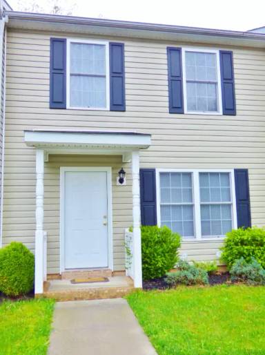 Main picture of 102 12th St