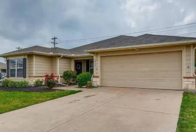 Main picture of 2412 Grover Cleveland Dr