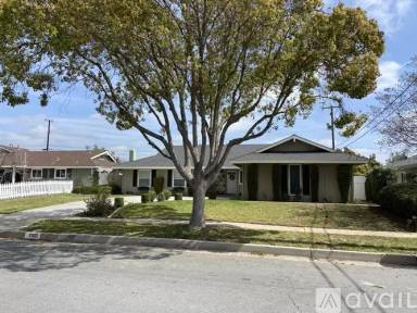 Main picture of 2932 Arlington Ave