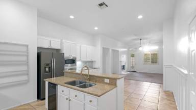 Main picture of 6960 Presidio Ct