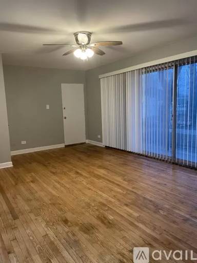 Main picture of 3125 W 79th St