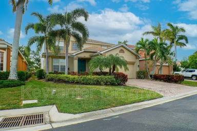 Main picture of 8681 Colony Trace Dr