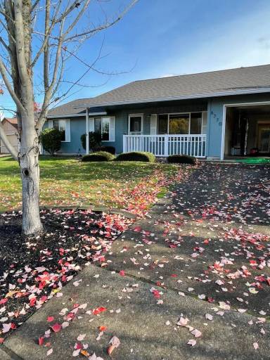 Main picture of 6770 SW 171st Ave