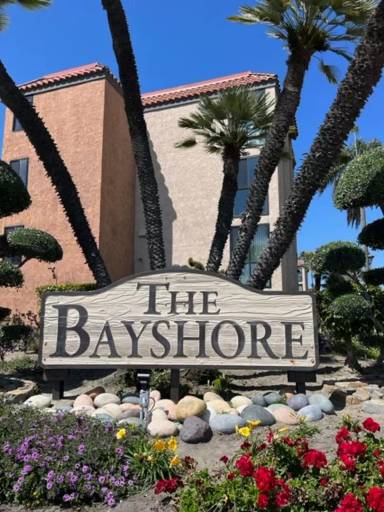 Main picture of 201 Bay Shore Ave