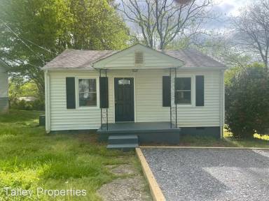 Main picture of 603 N McFarland St