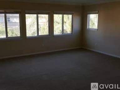 Main picture of 6363 Hazel St