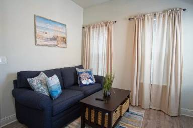 Main picture of 1193 W Romana St