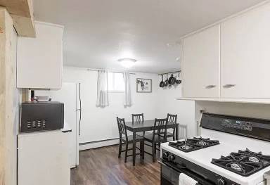 Main picture of 429 Francis St