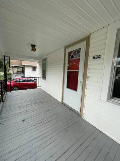 Main picture of 634 Wilson St