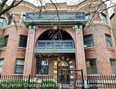 Main picture of 909 W Gordon Ter