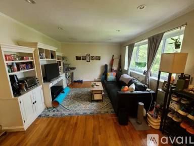 Main picture of 64 Allston St