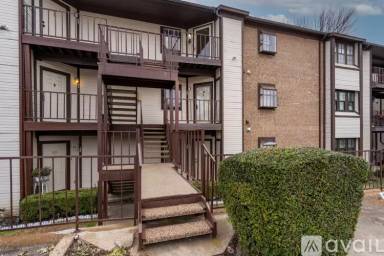 Main picture of 205 Henry M Chandler Dr
