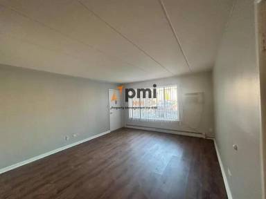 Main picture of 111 Harrington Ave