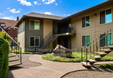 Main picture of 2615 NW Harrison Blvd