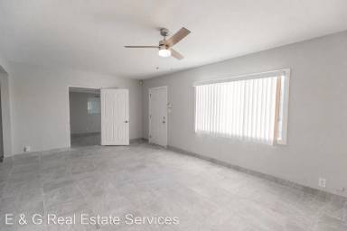 Main picture of 8111 N 11th St