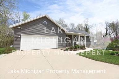 Main picture of 2955 Ottogan St