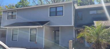 Main picture of 8169 Plaza Gate Ln