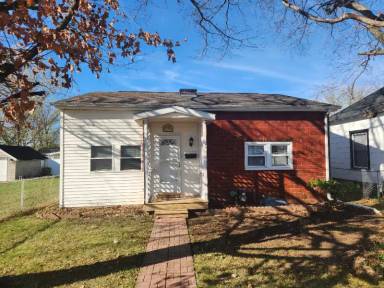 Main picture of 272 N Mapleton St