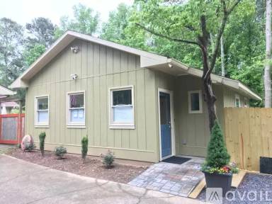 Main picture of 1040 Applecross Dr