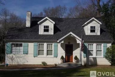 Main picture of 24 Sevier St