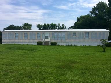 Main picture of 2153 Mamie Rd