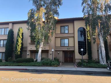 Main picture of 5649 Lake Park Way