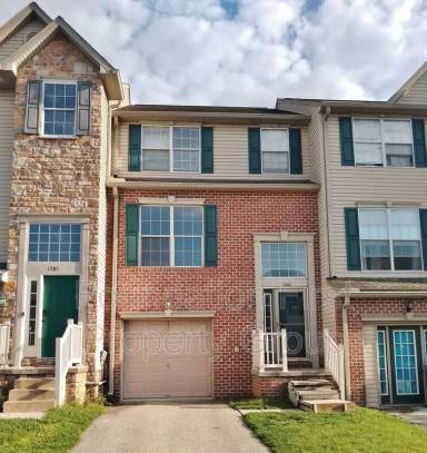 Main picture of 1283 Wanda Dr