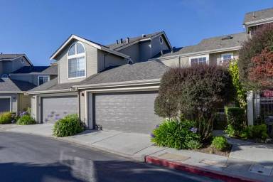 Main picture of 216 Greenview Dr