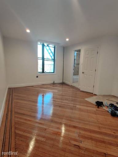 Main picture of 57 Herkimer St